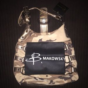 NWT B Makowsky Tan Camouflage Hobo